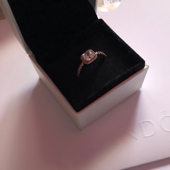 Timeless Elegance Ring, PANDORA Rose™ & Clear CZ - Picture 4 of 8